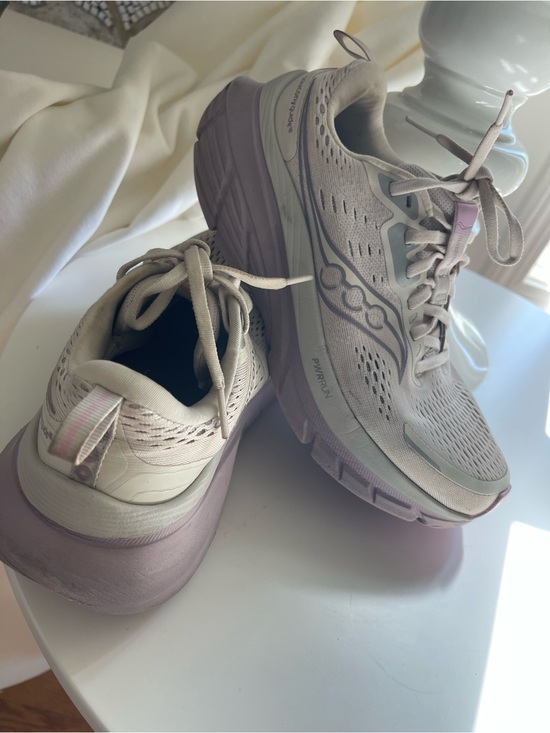 Saucony Shoes - Saucony Women's Running Shoes in Light Purple and Soft Pink